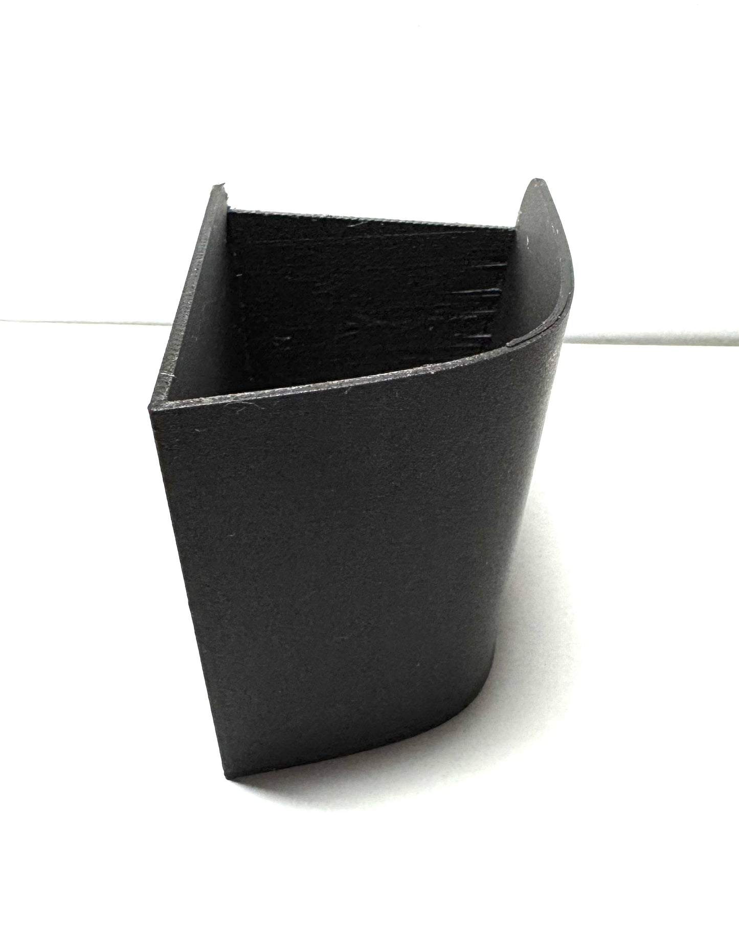 Mazda 3 Gen 4 / CX-30 Gen 1 - drivers side door storage holder